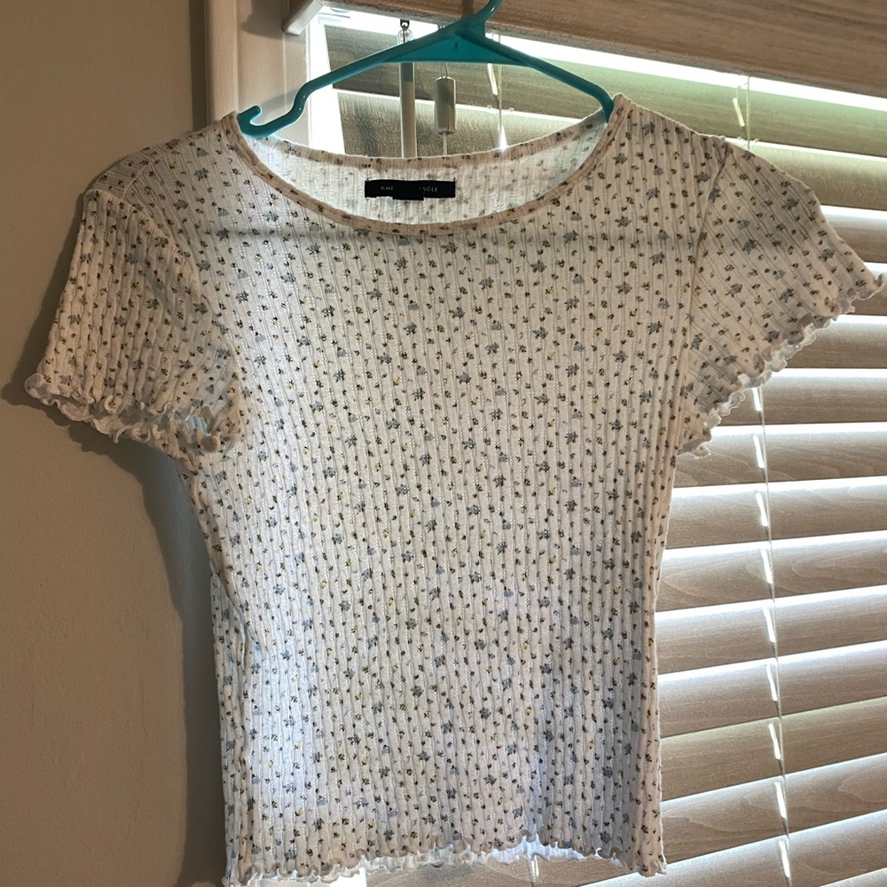 American Eagle shirt